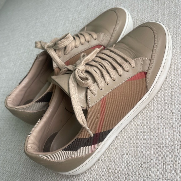 Burberry Salmond Tan Sneaker 37.5 - Picture 2 of 11